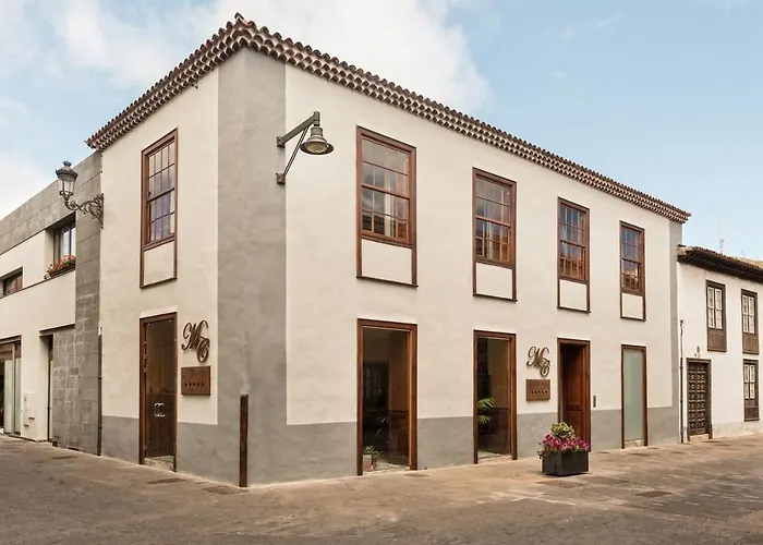 Hotel cerca del colegio: MC San Agustín